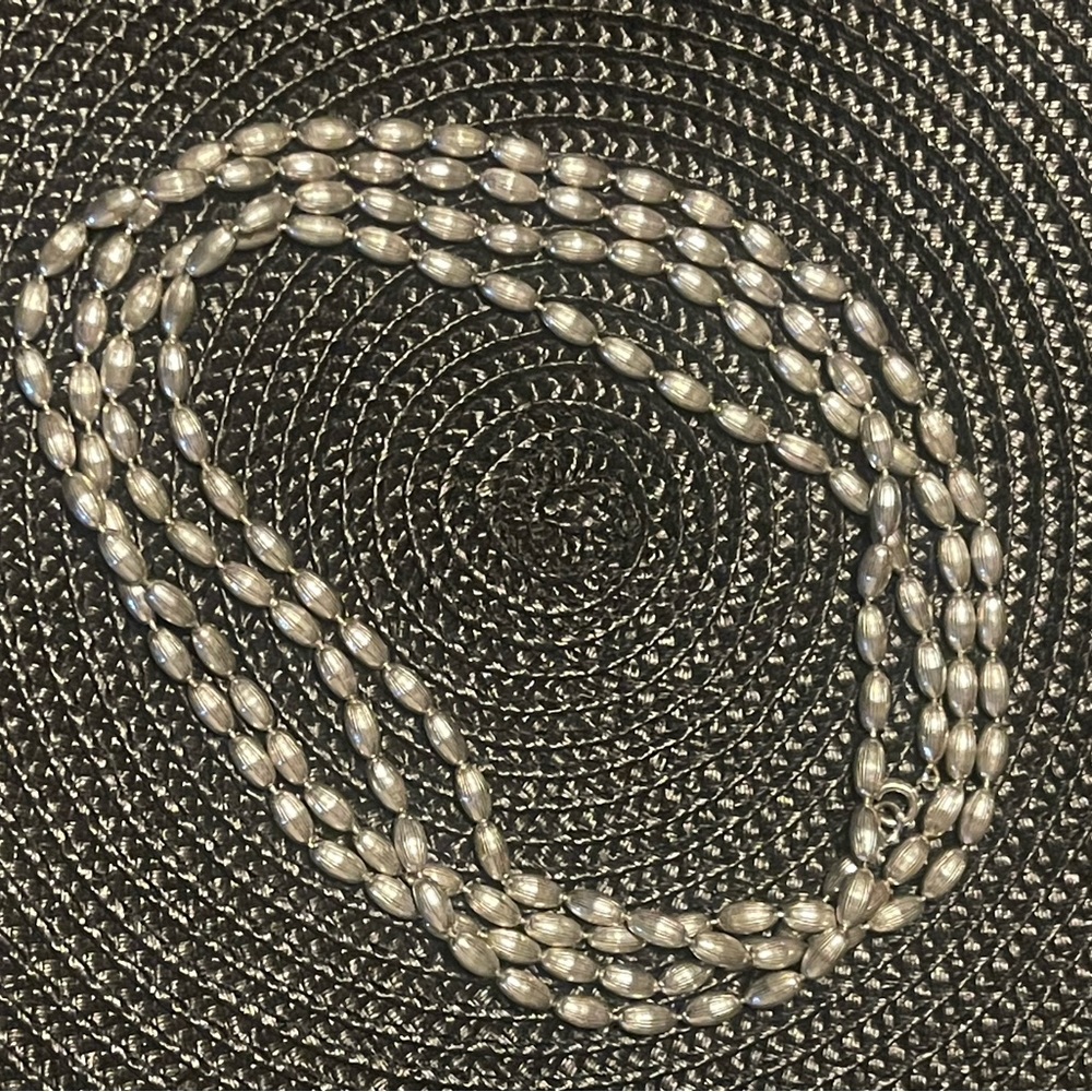 Vintage original Charleston silver rice bead necklace.